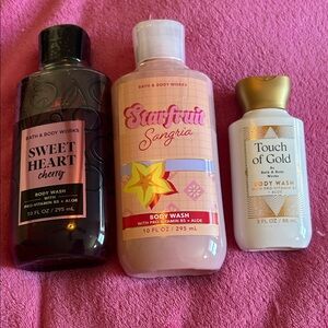 Bath & Body Works body wash trio